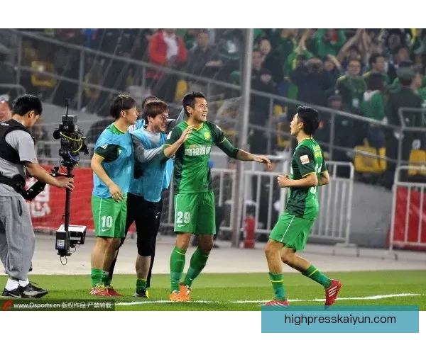 库尔图瓦与鲁迪格持续提升默契，助球队防线稳固