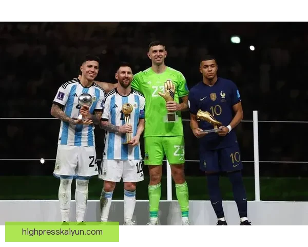 加维2030合同前景引发关注，未来可能成为巴萨核心球员选择之一。