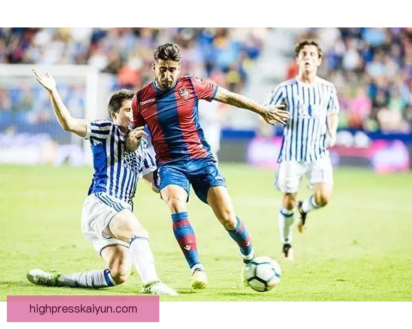 莱万特战术解析：现阶段表现稳健，整体打法与对手对抗策略结合分析